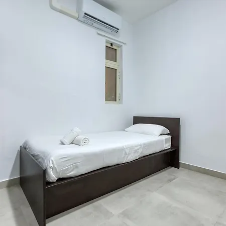 Beautiful 3br Seafront With Balcony In By 360 Estates Apartmán